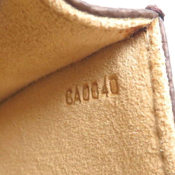 LOUIS VUITTON Authentic Brown Monogram Pochette Shoulder Bag - Picture 7 of 9